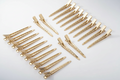 METAL SECTIONING CLIPS